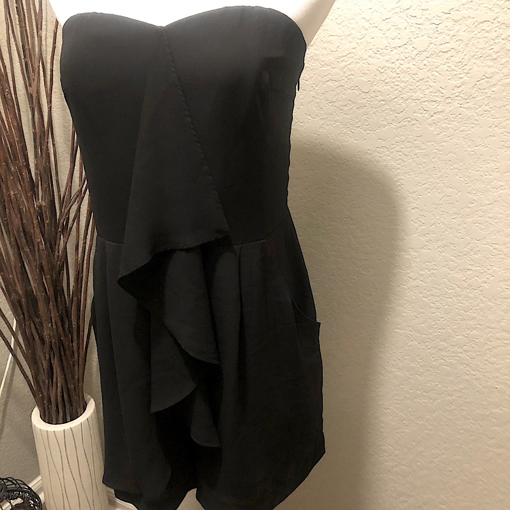 Express women’s black romper shorts